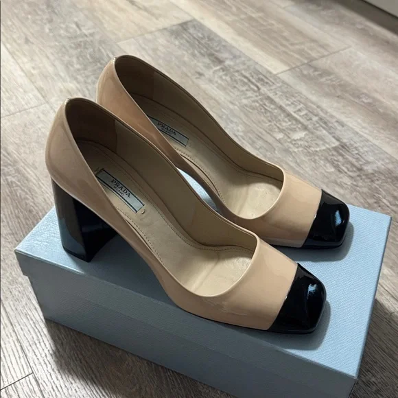 Vintage Prada Navy Patent Leather Block Heel 39 PRISTINE ASO Carolyn Bessette - Picture 5 of 12